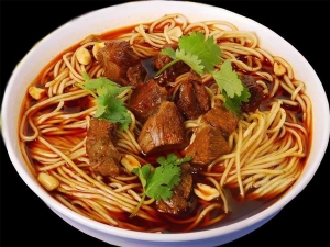 中山台式牛肉面