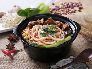 中山砂锅土豆粉